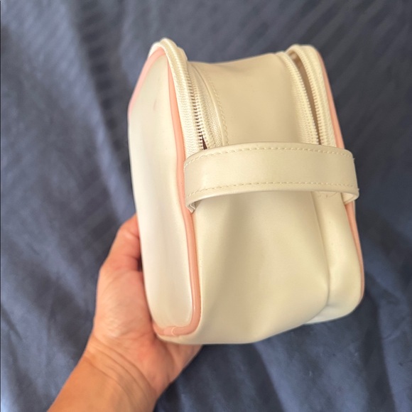 Dior Cream Cosmetic Pouch with Pale Pink Trim - Picture 6 of 8